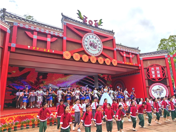 1758558459-5511d5ac98ac6a5